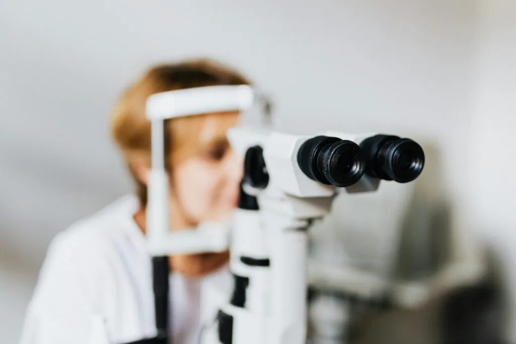 What To Expect During an Ophthalmologist Appointment